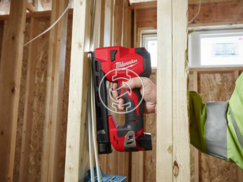 Milwaukee 25 mm tűzőkapocs 600 db