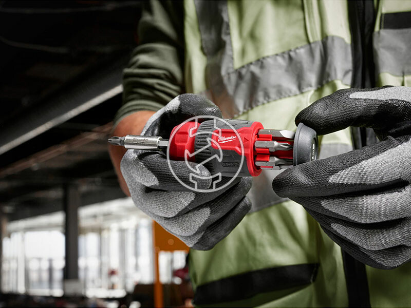 Milwaukee 8 az 1-ben csavarhúzó készlet