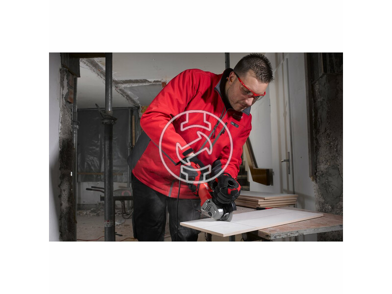 milwaukee_ag_800_125_ek_sarokcsiszolo_4.jpg 4933451213