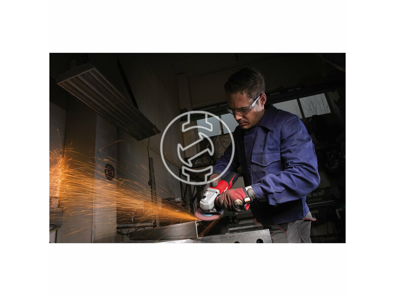 milwaukee_agv_15_150_xcdms_sarokcsiszolo_1.jpg 4933459165