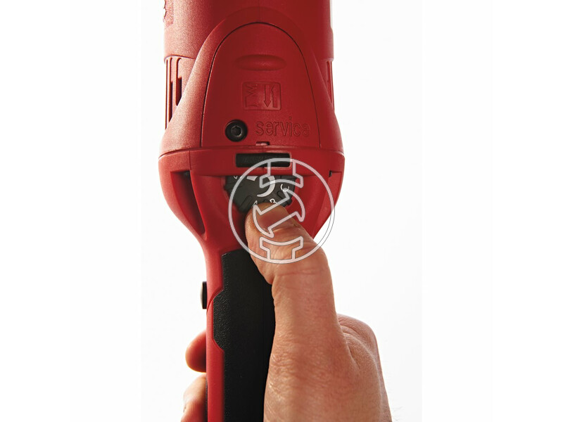 milwaukee_ap_14_2_200_e_set_polirozo_szett_4.jpg 4933432795