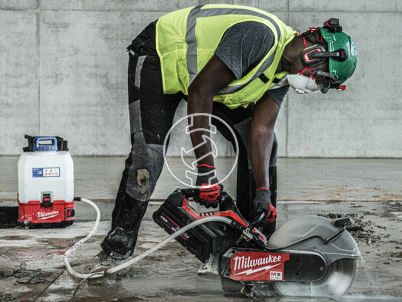 Milwaukee BOLT100 munkavédelmi sisak zöld, nem szellőző