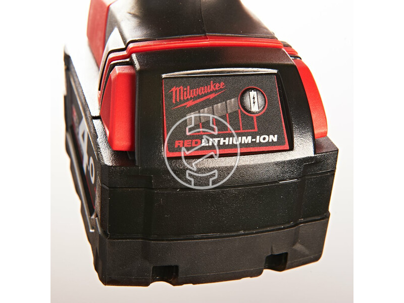 milwaukee_c18_hz_0x_akkus_univerzalis_hackzall_furesz_akku_es_tolto_nelkul_9.jpg 4933459575