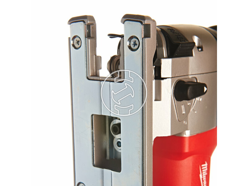 milwaukee_hd18_jsb_402c_akkus_szurofuresz_2_x_40_ah_li_ion_akkuval_1.jpg 4933426660