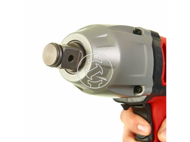 milwaukee_ipwe_520_r_utvecsavarozo_34_negyszog_befogassal_1.jpg 4933451525