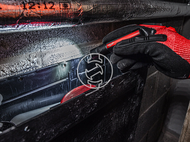 Milwaukee IR FL500 akkus zseblámpa