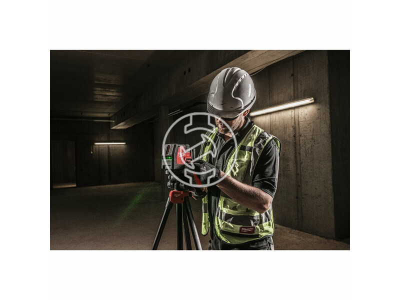 4933478099 milwaukee_l4_cllp_301c_ujratoltheto_2_vonalas_keresztvetito_es_pontlezer_zold_19