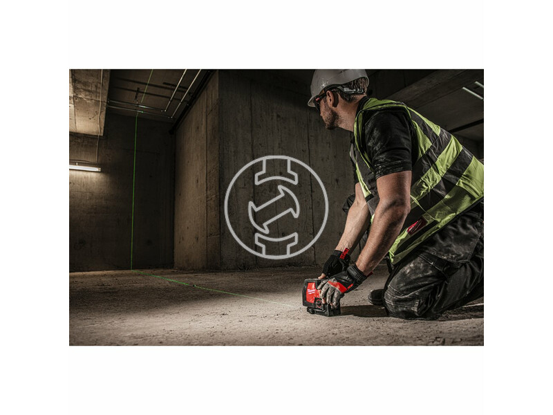 4933478099 milwaukee_l4_cllp_301c_ujratoltheto_2_vonalas_keresztvetito_es_pontlezer_zold_20