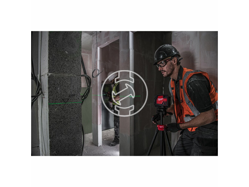 4933478099 milwaukee_l4_cllp_301c_ujratoltheto_2_vonalas_keresztvetito_es_pontlezer_zold_24