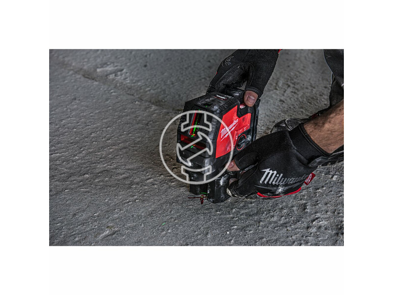 4933478099 milwaukee_l4_cllp_301c_ujratoltheto_2_vonalas_keresztvetito_es_pontlezer_zold_2