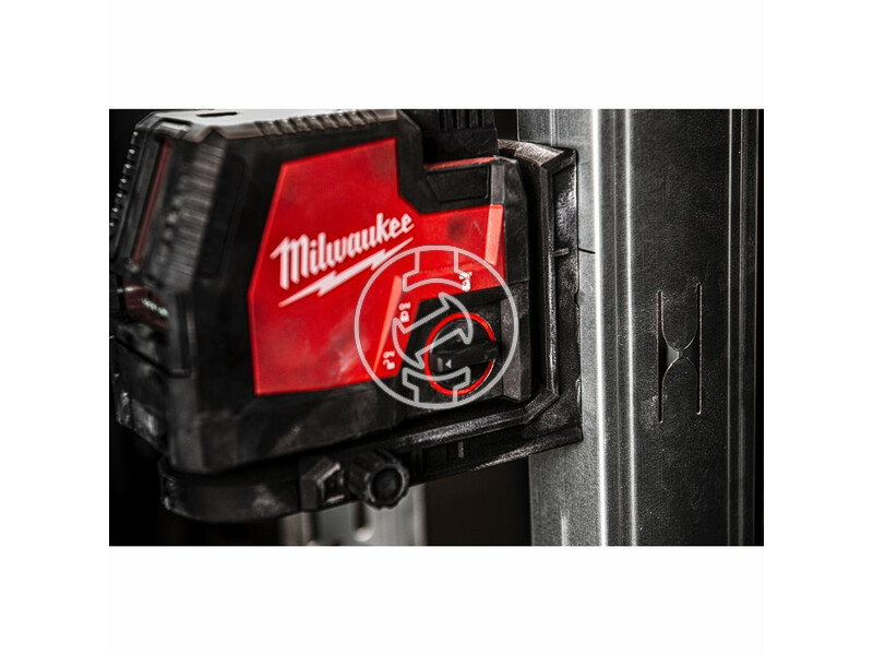 4933478099 milwaukee_l4_cllp_301c_ujratoltheto_2_vonalas_keresztvetito_es_pontlezer_zold_7