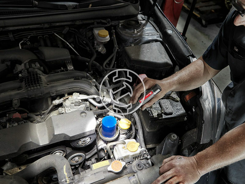 Milwaukee L4 FMHLLED-302 akkus fejlámpa