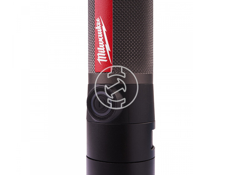 Milwaukee L4FMLED-301 800L akkus zseblámpa