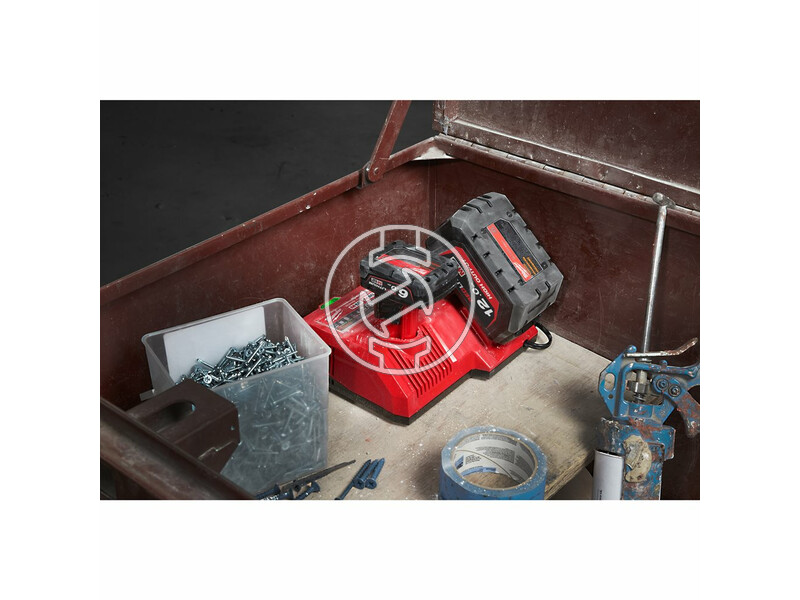 milwaukee_m12_18_sc_szupertolto_lithium_ion_akkukhoz_m12_m18_3.jpg 4932471736