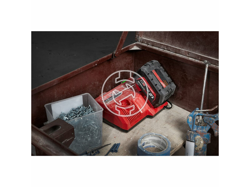 milwaukee_m12_18_sc_szupertolto_lithium_ion_akkukhoz_m12_m18_6.jpg 4932471736