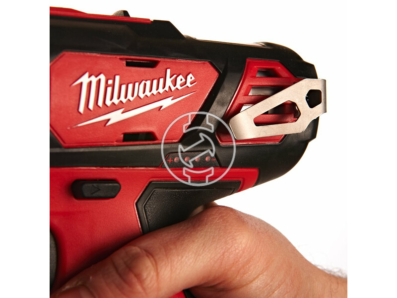 milwaukee_m12_bdd_202x_akkus_szuperkompakt_furo_csavarozo_2_x_20_ah_li_ion_akkuval_1.jpg 4933446040