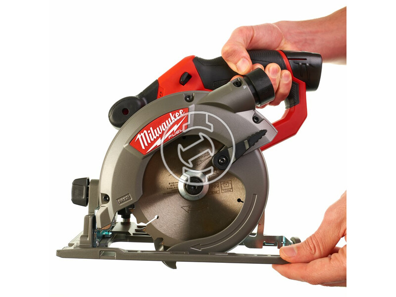 milwaukee_m12_ccs44_402c_akkus_szenkefe_nelkuli_korfuresz_2_x_40_ah_li_ion_akkuval_27.jpg 4933448235