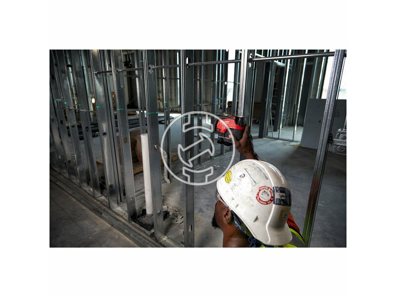 4933478101 milwaukee_m12_cllp_0c_akkus_2_vonalas_keresztvetito_es_pontlezer_zold_akku_es_tolto_nelkul_8