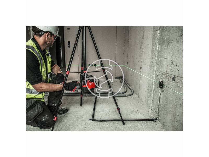 4933478100 milwaukee_m12_cllp_301c_akkus_2_vonalas_keresztvetito_es_pontlezer_zold_1_x_30_ah_li_ion_akkuval_17