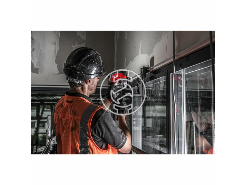 4933478100 milwaukee_m12_cllp_301c_akkus_2_vonalas_keresztvetito_es_pontlezer_zold_1_x_30_ah_li_ion_akkuval_22