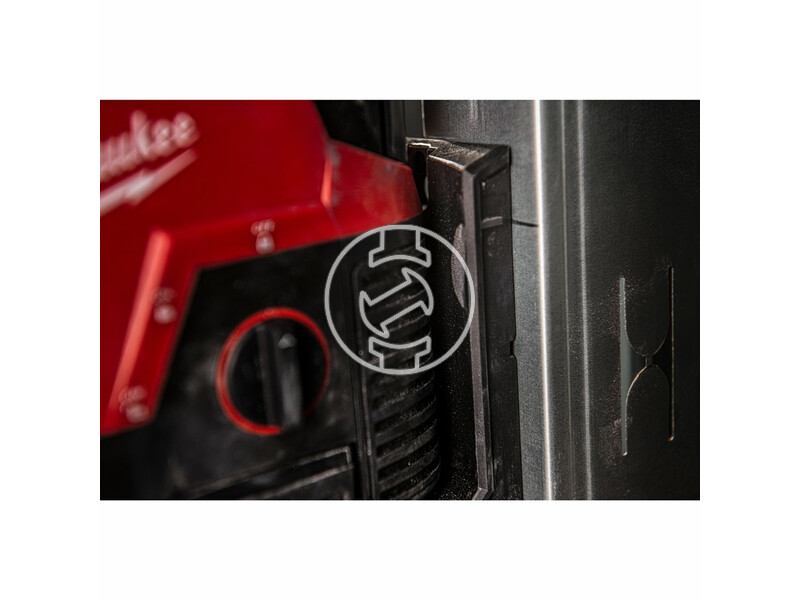 4933478100 milwaukee_m12_cllp_301c_akkus_2_vonalas_keresztvetito_es_pontlezer_zold_1_x_30_ah_li_ion_akkuval_7