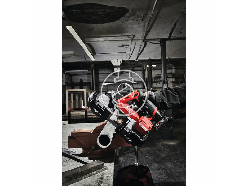 milwaukee_m12_fbs64_0_fuel_akkus_szenkefe_nelkuli_szalagfuresz_akku_es_tolto_nelkul_9.jpg 4933478440