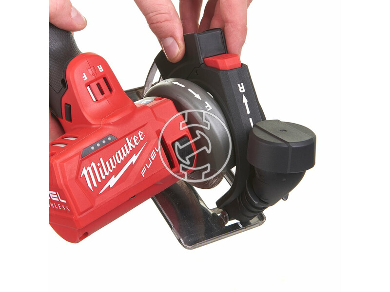 4933464619 milwaukee_m12_fcot_422x_fuel_akkus_szuperkompakt_vagoszerszam_1_x_20_ah_es_1_x_40_ah_li_ion_akkuval_4