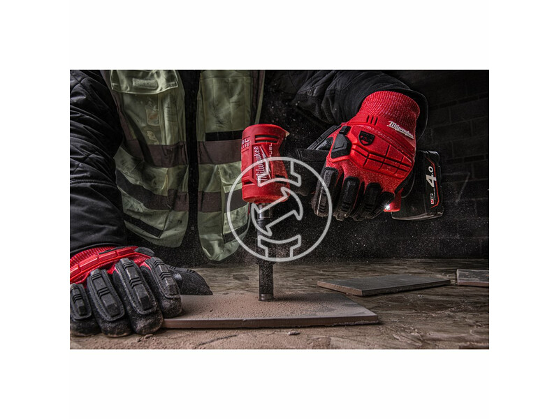 milwaukee_m12_fdga_422b_fuel_akkus_szenkefe_nelkuli_derekszogu_csiszolo_1_x_20_ah_es_1_x_40_ah_li_ion_akkuval_15.jpg 4933471439