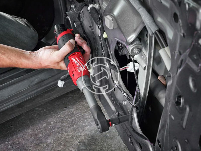 Milwaukee M12 FHIR38LR-0 akkus racsnis csavarkulcs (akku és töltő nélkül)