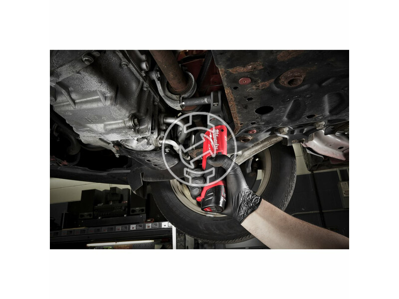 milwaukee_m12_fir38_201b_fuel_akkus_szuperkompakt_racsnis_csavarkulcs_38_1_x_20_ah_li_ion_akkuval_6.jpg 4933459798