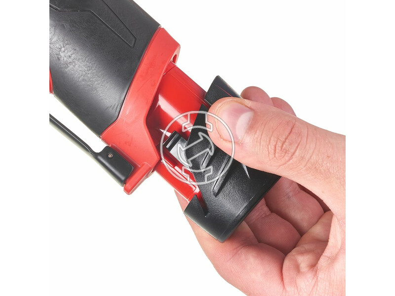 milwaukee_m12_fir38lr_0_fuel_akkus_racsnis_csavarkulcs_meghosszabbitott_hajtoszarral_38_akku_es_tolto_nelkul_6.jpg 4933471500