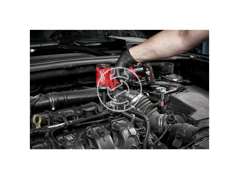 milwaukee_m12_fiw38_422x_fuel_akkus_szuperkompakt_utvecsavarozo_38_meghajtassal_1_x_20_ah_es_1_x_40_ah_li_ion_akkuval_13.jpg 4933464613