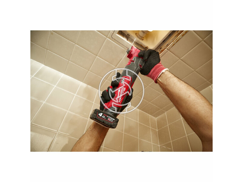 milwaukee_m12_fmt_422x_fuel_akkus_szenkefe_nelkuli_multitool_1_x_20_ah_es_1_x_40_ah_li_ion_akkuval_16.jpg 4933472239