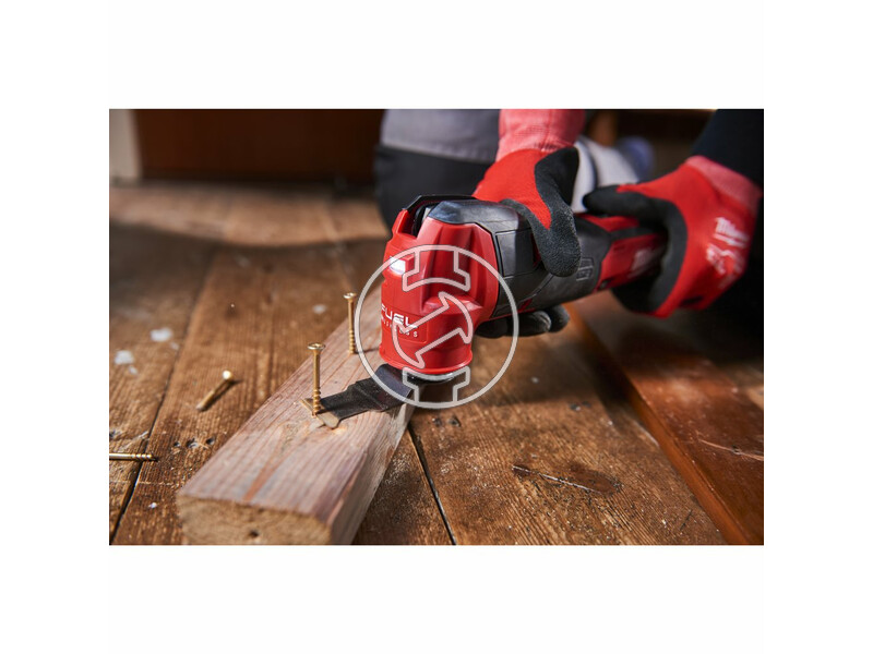 milwaukee_m12_fmt_422x_fuel_akkus_szenkefe_nelkuli_multitool_1_x_20_ah_es_1_x_40_ah_li_ion_akkuval_18.jpg 4933472239