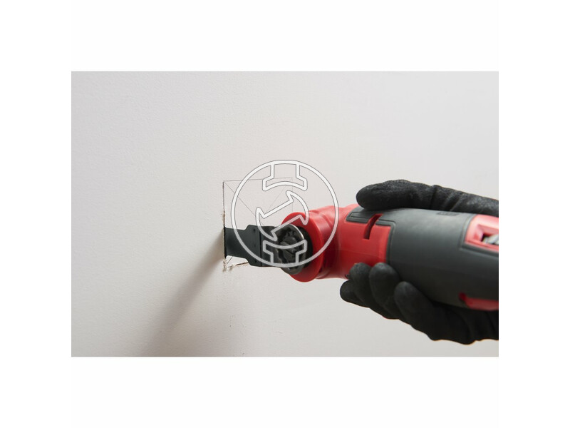 milwaukee_m12_fmt_422x_fuel_akkus_szenkefe_nelkuli_multitool_1_x_20_ah_es_1_x_40_ah_li_ion_akkuval_23.jpg 4933472239