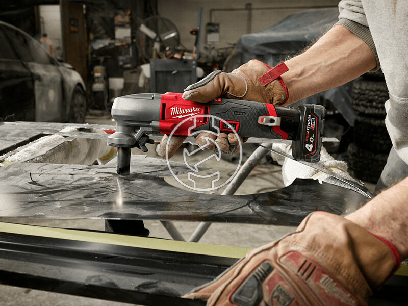 Milwaukee M12 FNB16-0 akkus folyamatos lyukasztó (akku és töltő nélkül)