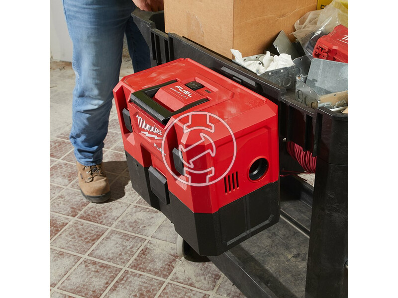 milwaukee_m12_fvcl_0_fuel_akkus_szenkefe_nelkuli_nedves_szaraz_porszivo_akku_es_tolto_nelkul_3.jpg 4933478186