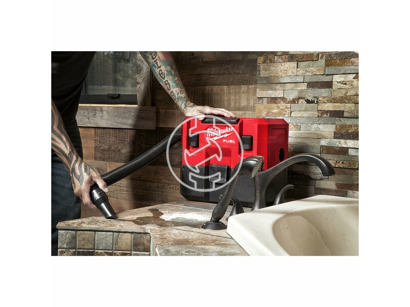 milwaukee_m12_fvcl_0_fuel_akkus_szenkefe_nelkuli_nedves_szaraz_porszivo_akku_es_tolto_nelkul_8.jpg 4933478186