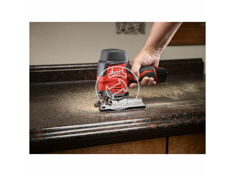 milwaukee_m12_js_402b_akkus_szuperkompakt_szurofuresz_2_x_40_ah_li_ion_akkuval_11.jpg 4933441700