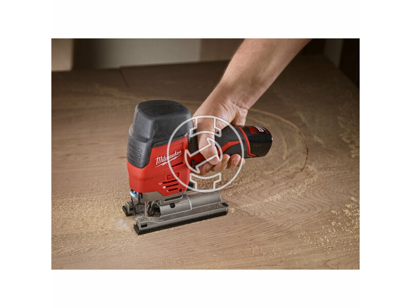 milwaukee_m12_js_402b_akkus_szuperkompakt_szurofuresz_2_x_40_ah_li_ion_akkuval_12.jpg 4933441700