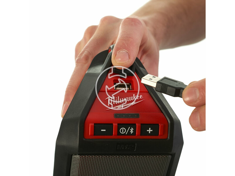 milwaukee_m12_jssp_0_akkus_bluetooth_hangszoro_akku_es_tolto_nelkul_1.jpg 4933448380