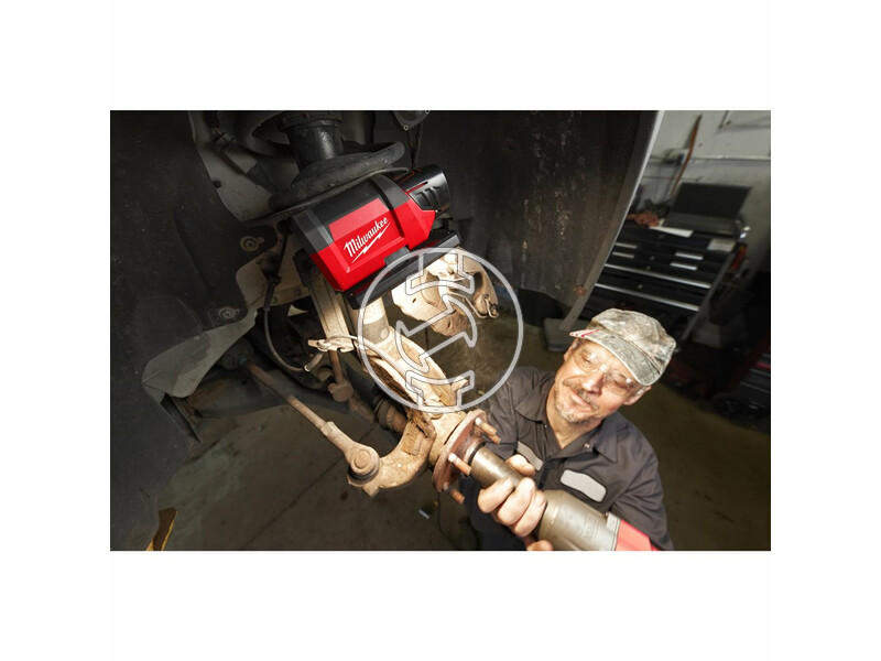 milwaukee_m12_pal_0_trueview_akkus_led_forgathato_lampa_akku_es_tolto_nelkul_13.jpg 4933478226