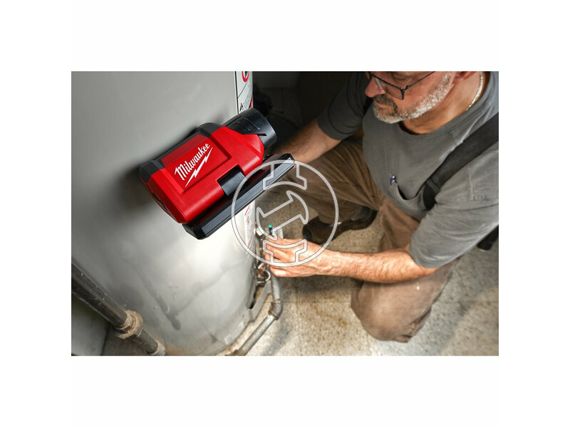 milwaukee_m12_pal_0_trueview_akkus_led_forgathato_lampa_akku_es_tolto_nelkul_5.jpg 4933478226