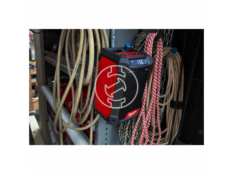 milwaukee_m12_rcdab_0_fuel_akkus_radiotolto_dab_akku_es_tolto_nelkul_10.jpg 4933472114