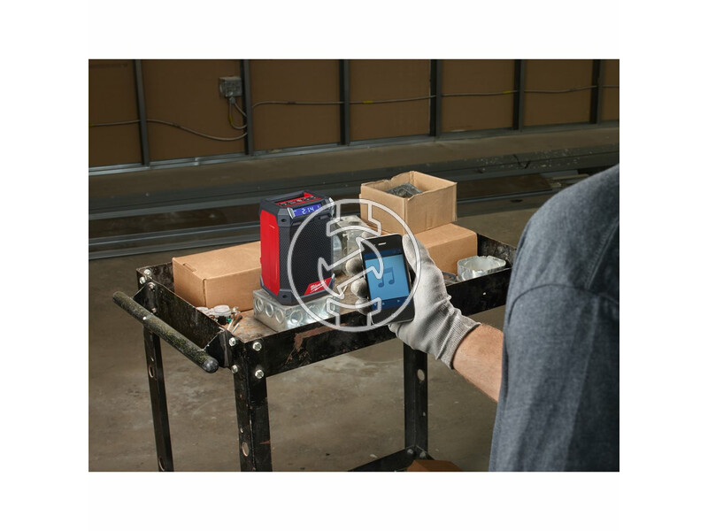 milwaukee_m12_rcdab_0_fuel_akkus_radiotolto_dab_akku_es_tolto_nelkul_16.jpg 4933472114