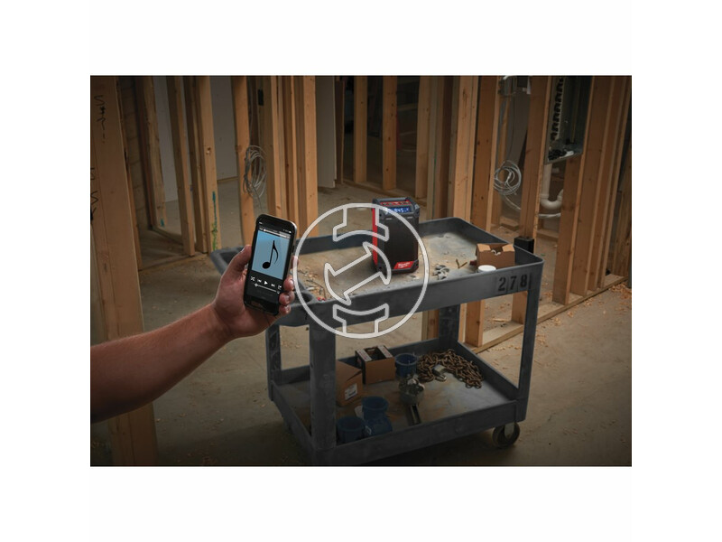 milwaukee_m12_rcdab_0_fuel_akkus_radiotolto_dab_akku_es_tolto_nelkul_20.jpg 4933472114