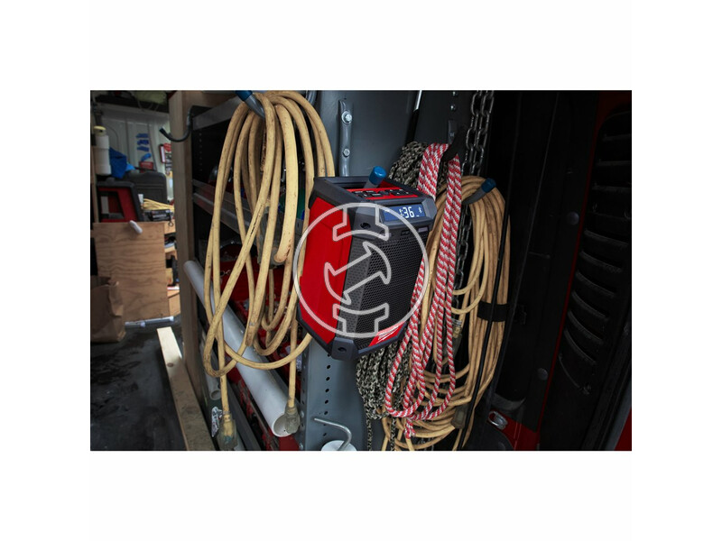 milwaukee_m12_rcdab_0_fuel_akkus_radiotolto_dab_akku_es_tolto_nelkul_9.jpg 4933472114