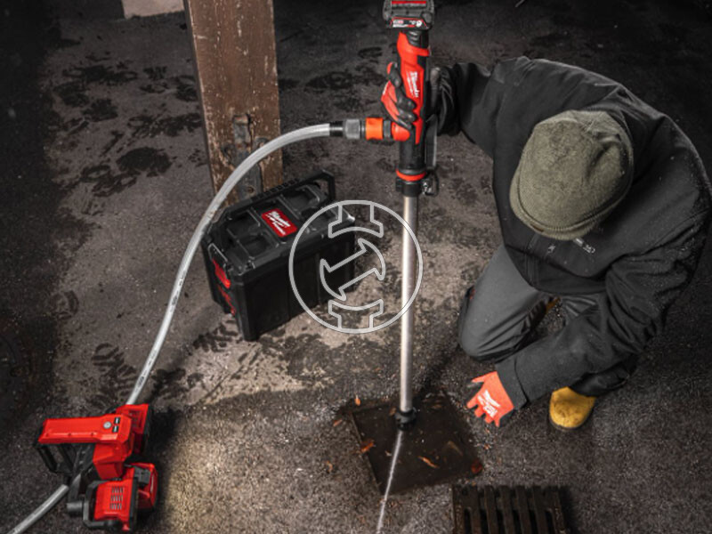 Milwaukee M12BSWP-0 akkus vízszivattyú