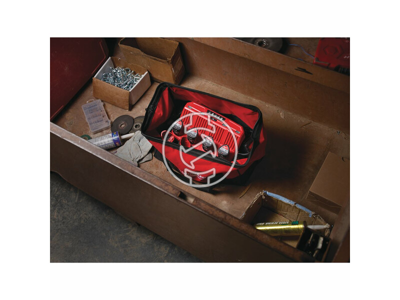 milwaukee_m12c4_4_soros_lithium_ion_akkumulator_tolto_12_v_4080_perc_3.jpg 4932430554