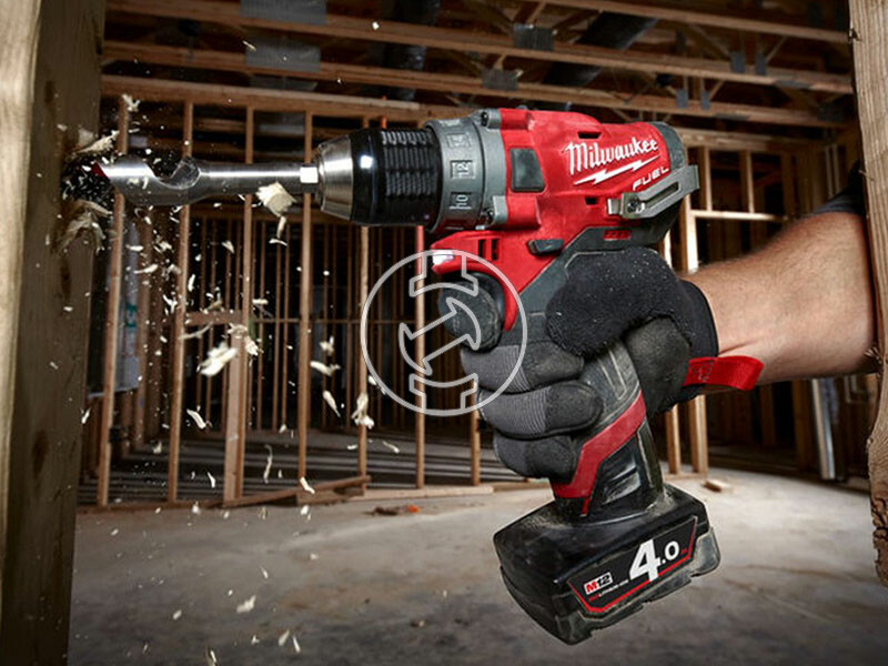 Milwaukee M12FDD-0 akkus fúrócsavarozó